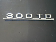 Mercedes W123 300TD insigne