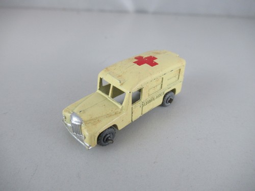 Matchbox lesney ambulance - lesney,