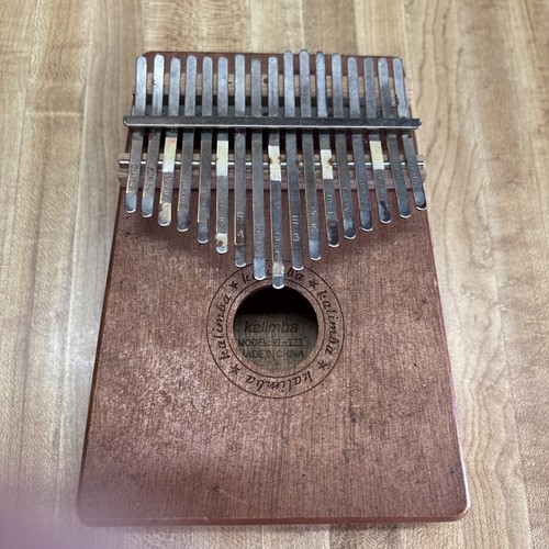 Kalimba model 17t - model, in