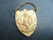 médaille parement en métal