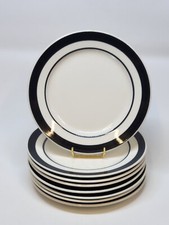 8 Petites Assiettes Plates