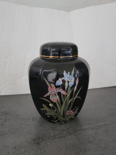 Ancien pot gingembre japon - pot, a