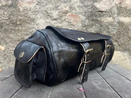 Sacoche cuir véritable - en,