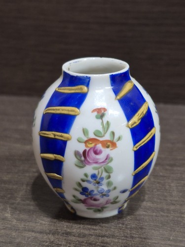 Petit vase porcelaine sèvres - porcelaine,