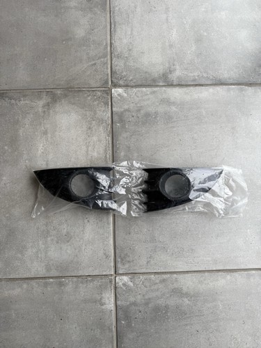 Grille antibrouillard neuve - grille,