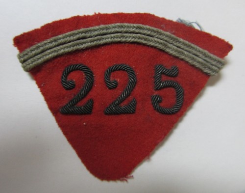 Patte col officier - patte, de
