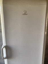 Frigidaire Indesit Hors Service Modèle San 400 (FR)