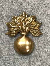 Grenade dorée, attribut de shako d'Infanterie Second Empire, Napoléon III.