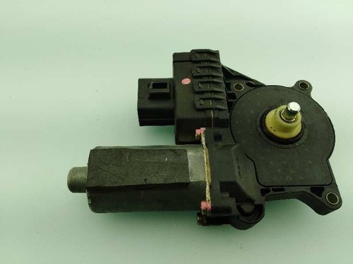 0130821773 moteur lève-glace