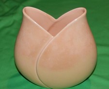 VASE FORME TULIPE Couleur