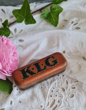 ANCIENNE BOITE EN TOLE PUBLICITAIRE KLG BOUGIE HUILE AUTO MOTO