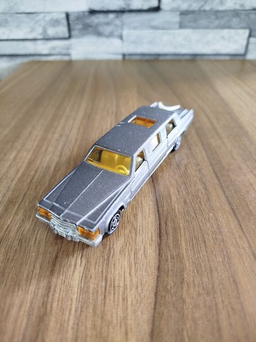Voiture majorette limousine - voiture,