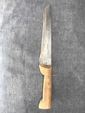 Ancien couteau de cuisine boucher vintage , Pradel , manche en bois riveté