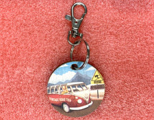 Porte Clé Bois COMBI VW VOLKSWAGEN Station Ski PEYRAGUDES Pyrénées Keyring