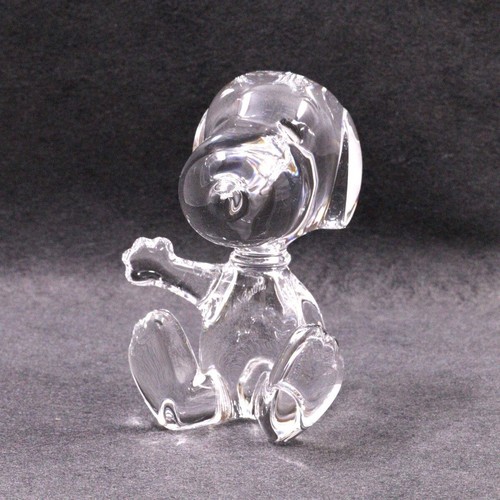 Baccarat cystal snoopy - baccarat, assis