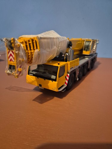Grue liebherr ltm - liebherr, 1250