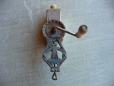 ancienne rape a fromage de