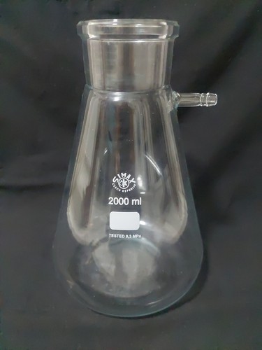 Fiole conique vide - 2000, ml