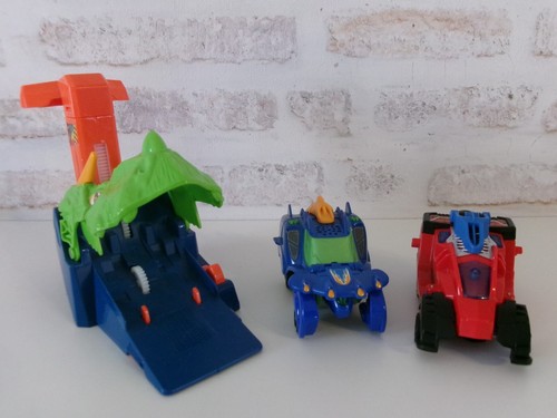 Switch and dino - go, avec