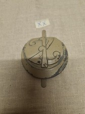 Insigne, Attribut, Rondache