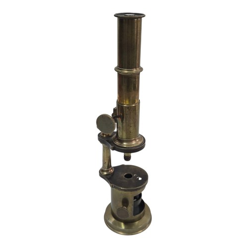Antique laiton microscope - microscope, env