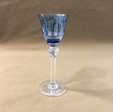 verre à liqueurs en cristal