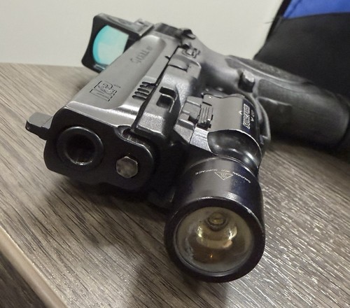X300 surefire light - x300, with