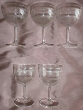 Lot de 3+1+1= 5 verres en