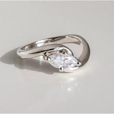Bague diamant taille marquise