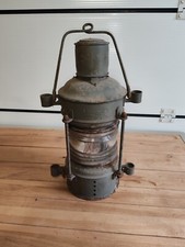 Ancienne lampe fanal - lampe, lanterne