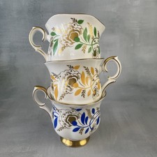 3 tasse à thé porcelaine