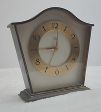 Ancien Réveil Année 60 UTI en Laiton. Hauteur 12 cm. Fonctionne parfaitement