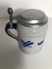 chope à bière ancienne En Céramique Couvercle En Étain Vintage Collection