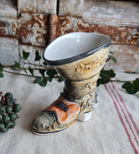 ANCIENNE CHAUSSURE PORCELAINE BISCUIT  PORTE AIGUILLE A CHAPEAUX