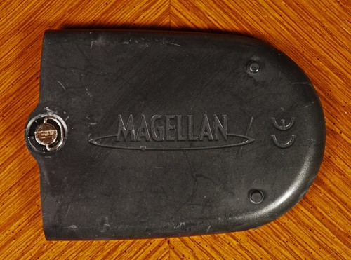 Genuine magellan explorist - genuine,