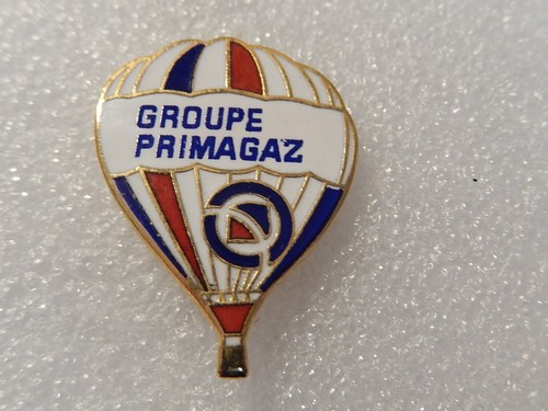 Pin montgolfiere groupe - pin´s,
