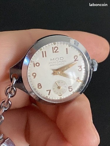 Rare porte clés montre - rare,