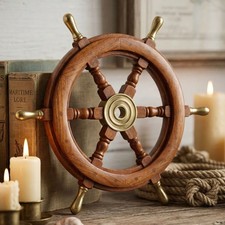 Ancien volant bateau en bois