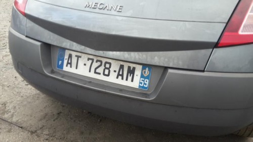 Feu arriere principal gauche