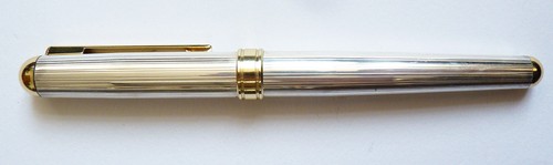 Beau stylo plume - , argent