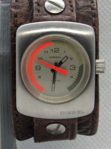 Unisex diesel 2023 quartz - unisex,