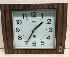 Pendule murale Vedette transistors et musique  à réviser ou pièces détachéés