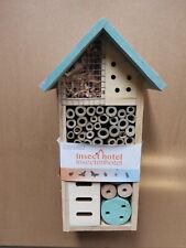 Hotel  insectes abri jardin H 26 cm  neuf toit turquoise bois naturel TBE
