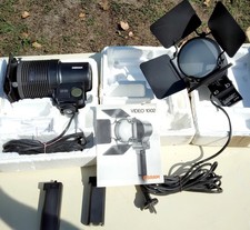 2x OSRAM VIDEO 1002 - Torche d'éclairage 1000 W refroidissement ventilé