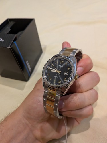 Montre casio arabic dial - casio,