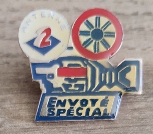 Pin envoyé spécial antenne - envoyé,