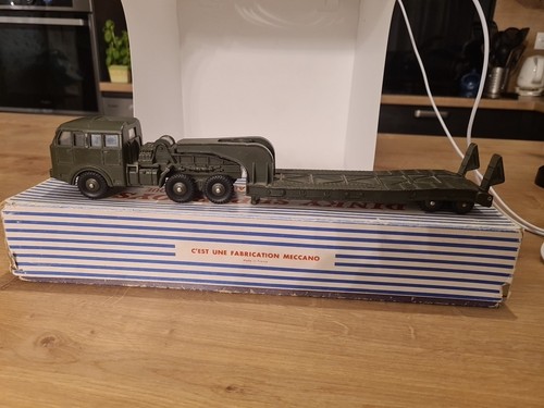 Dinky toys camion militaire - toys,