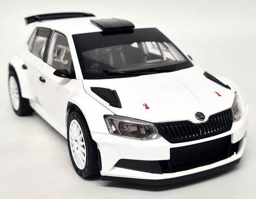 Abrex skoda fabia - 1/18, iii