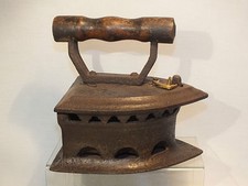 + Ancien Gros Fer à Repasser