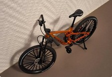 Vélo VTT miniature Échelle